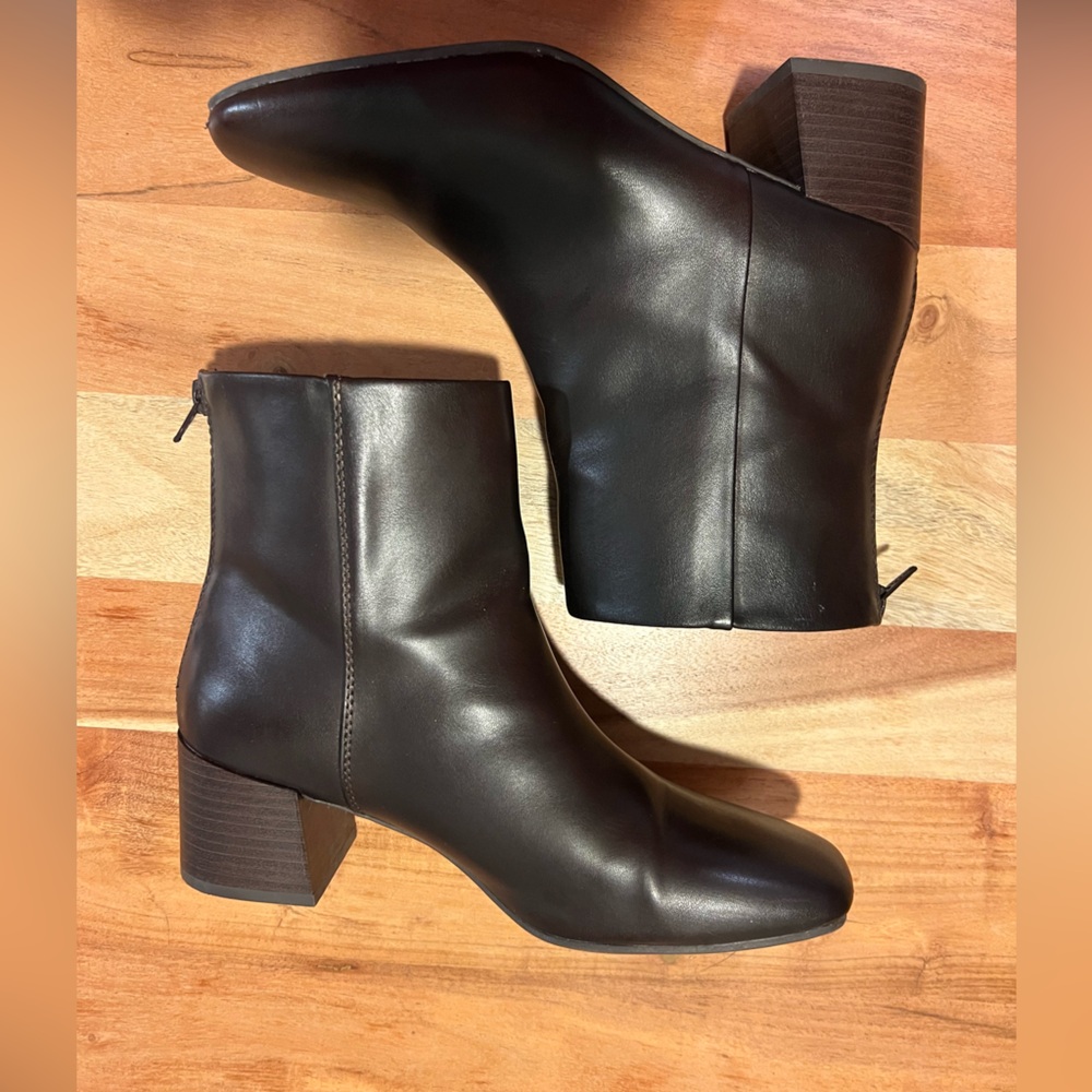 Barrels Emilie Dark Brown Bootie